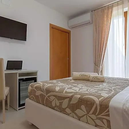 Отель Paradiso 4*